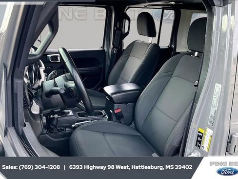 Used 2022 Jeep Wrangler Unlimited Sport image 18