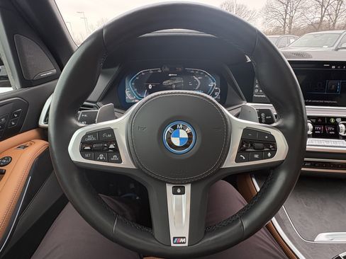 Certified 2023 BMW X5 xDrive45e w/ Executive Package image 19