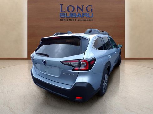 Used 2024 Subaru Outback Premium image 7
