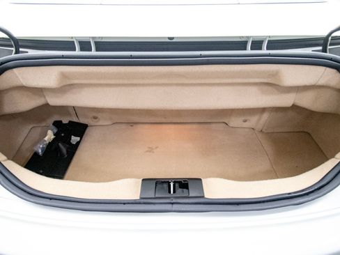 Used 2013 Maserati GranTurismo Sport RWD image 48