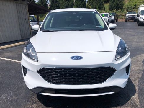 Used 2020 Ford Escape SE AWD/4WD image 9