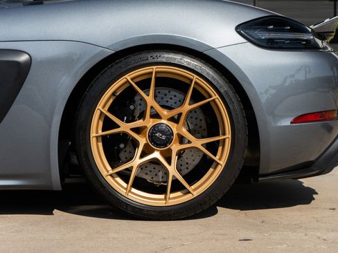 Used 2024 Porsche 718 Boxster Spyder RS image 32