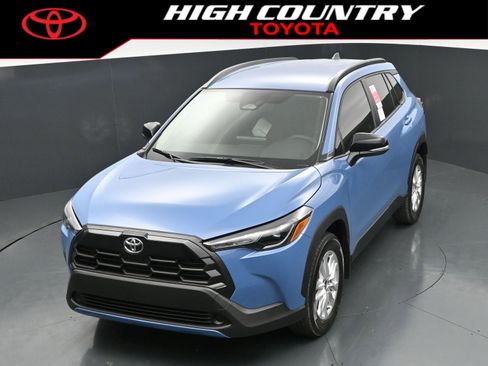 New 2026 Toyota Corolla Cross LE FWD image 27