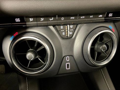 Used 2023 Chevrolet Blazer LT w/ LPO, Floor Liner Package image 17