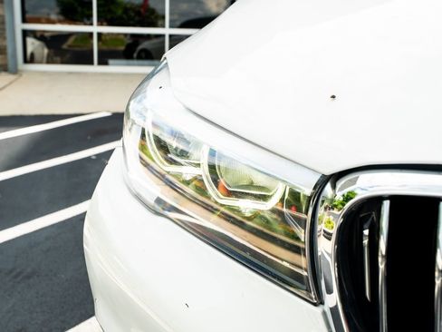 Used 2018 BMW 740i RWD image 5