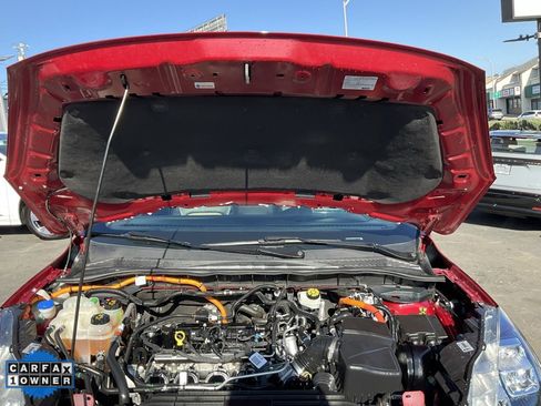 Used 2021 Ford Escape Titanium w/ Titanium Elite Package image 12