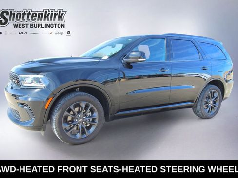 Used 2024 Dodge Durango GT image 1