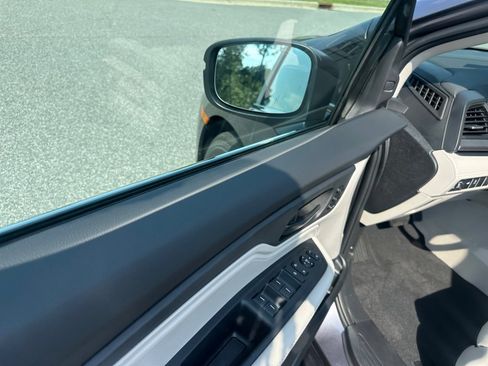 Certified 2026 Honda Odyssey EX-L image 32