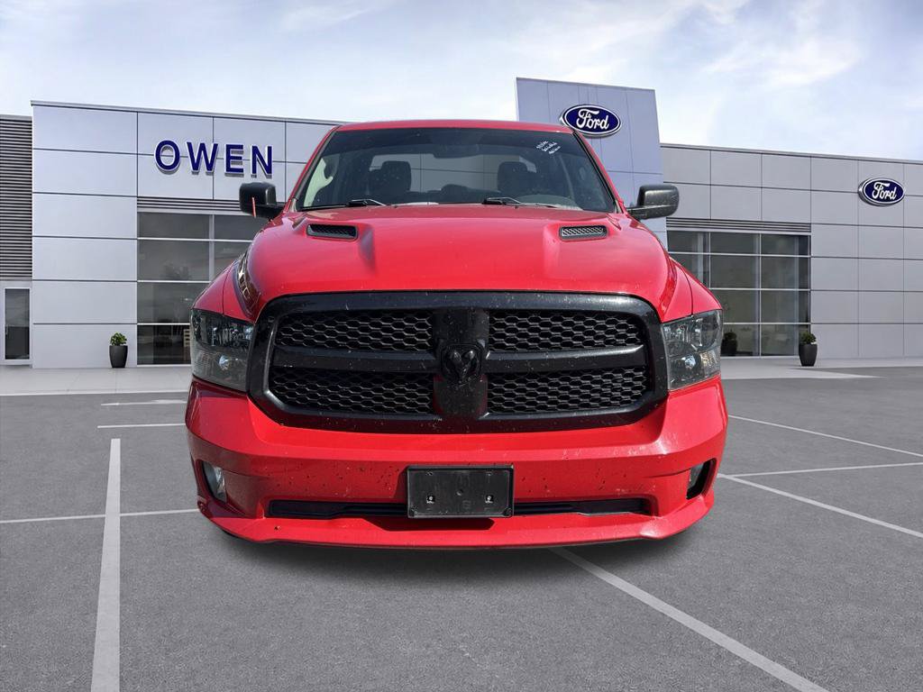 Used 2019 RAM 1500 Express w/ Wheel & Sound Group AWD/4WD image 8