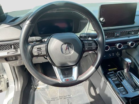 Used 2024 Acura Integra A-Spec image 10