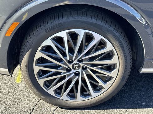 New 2026 Hyundai Palisade Calligraphy FWD image 11