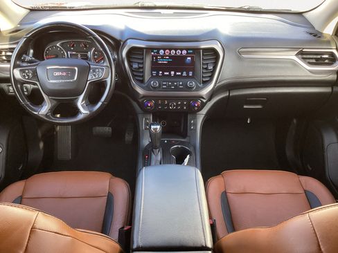 Used 2018 GMC Acadia SLT image 4