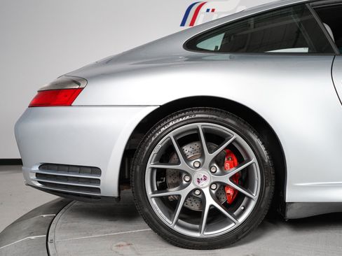 Used 2003 Porsche 911 Carrera RWD image 24