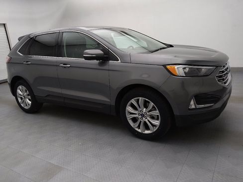 Used 2024 Ford Edge Titanium image 11