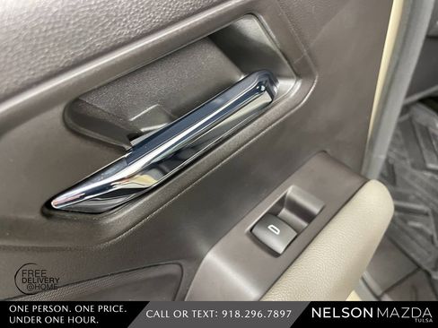 Used 2023 Chevrolet Colorado ZR2 w/ ZR2 Convenience Package III image 35