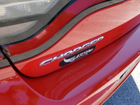 Used 2023 Dodge Charger SXT image 6