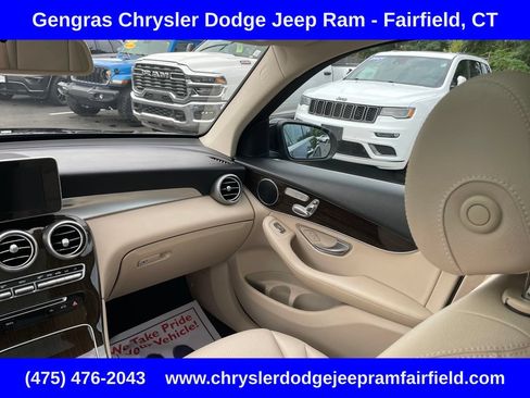 Used 2019 Mercedes-Benz GLC 300 4MATIC image 65