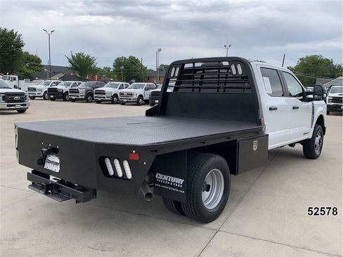 Used 2024 Ford F350 XL w/ XL Chrome Package AWD/4WD image 2