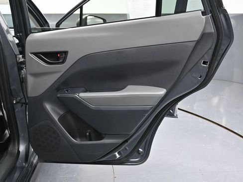 Used 2024 Subaru Crosstrek 2.0i Premium w/ Crosstrek Mirror Package image 36