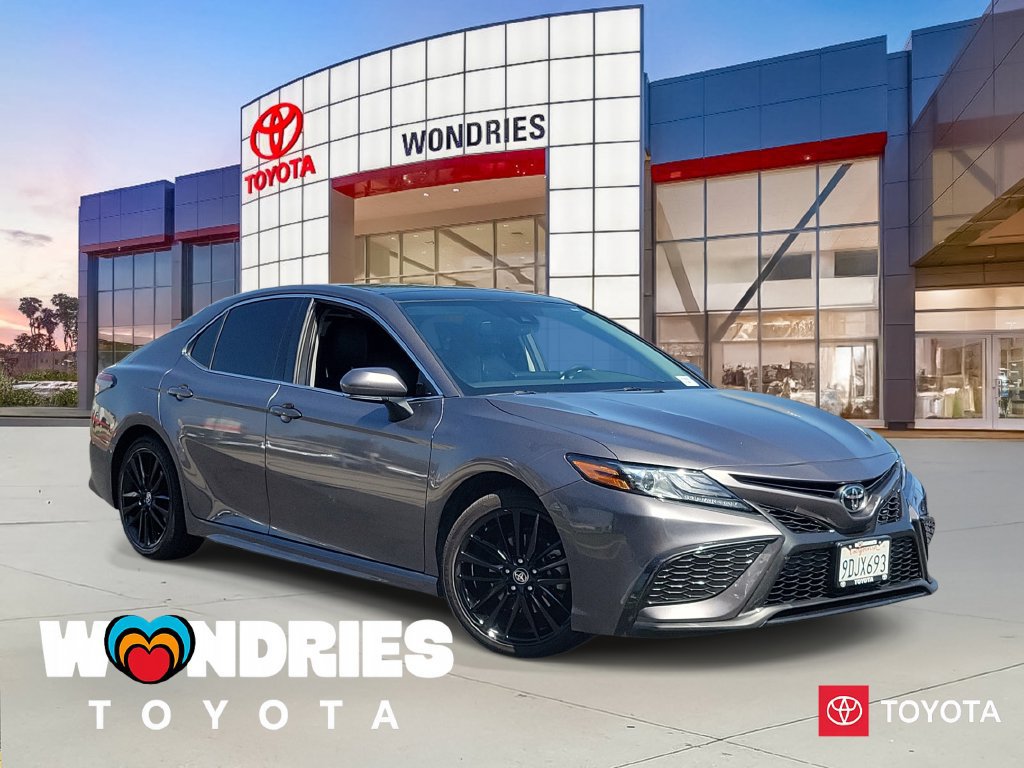 Used 2023 Toyota Camry XSE w/ Cold Weather Package AWD/4WD image 1