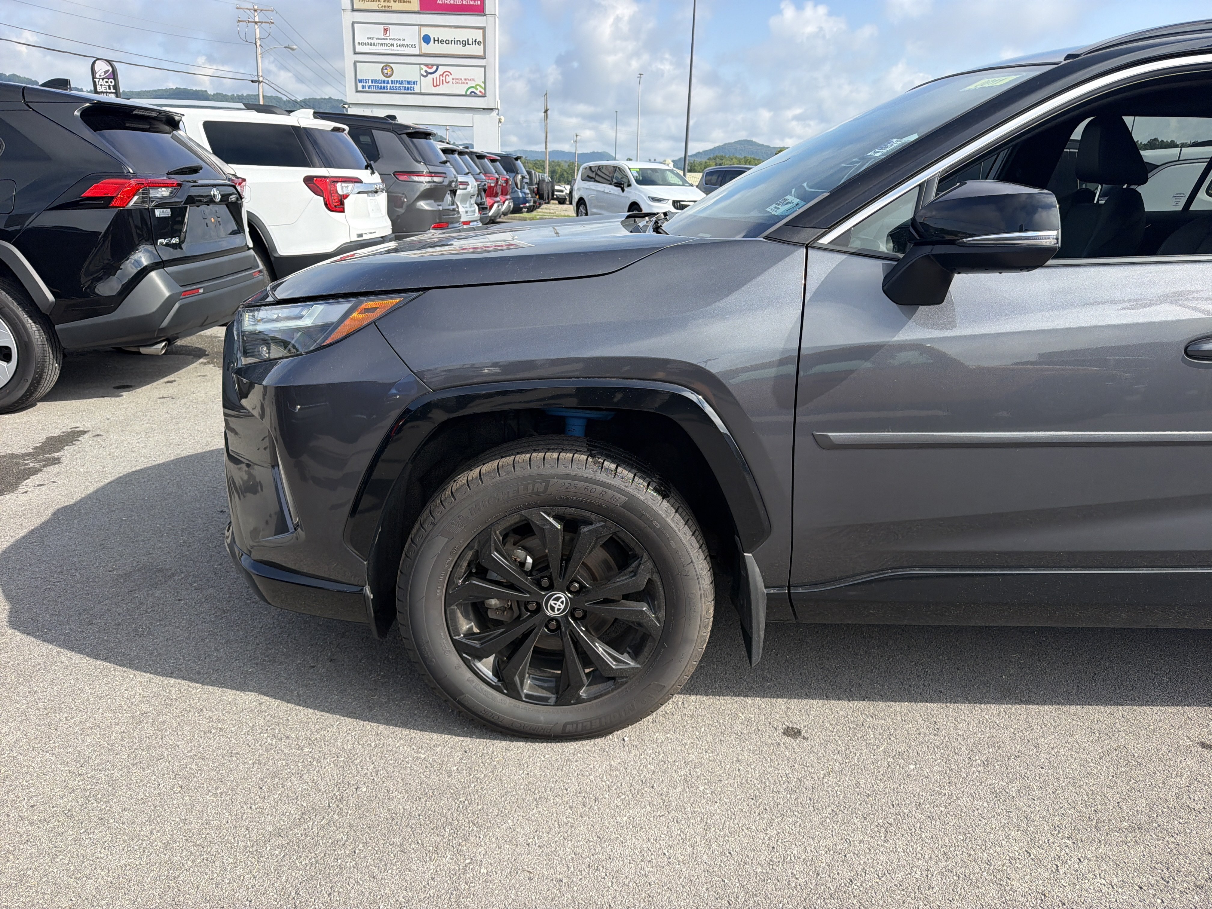 Used 2023 Toyota RAV4 XSE w/ XSE Grade Weather Package AWD/4WD image 11