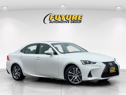 Used 2019 Lexus IS 300 image 1