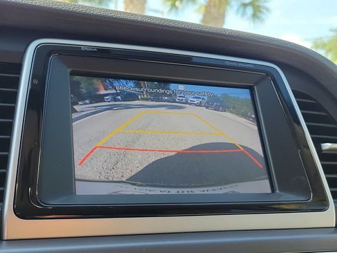 Used 2018 Hyundai Sonata Limited FWD image 31