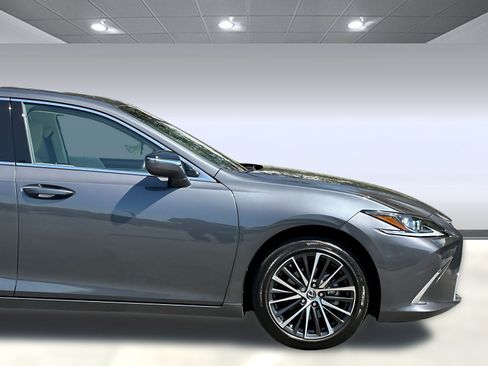 Certified 2024 Lexus ES 300h w/ Premium Package FWD image 35