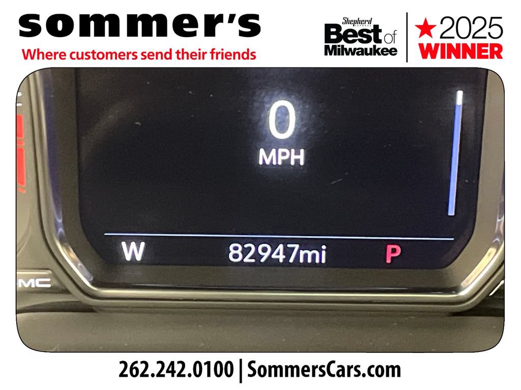 Used 2021 GMC Yukon AT4 w/ Technology Package AWD/4WD image 14