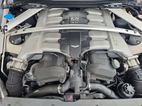 Used 2005 Aston Martin DB9 Coupe RWD image 22