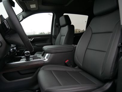 New 2026 GMC Sierra 1500 SLT w/ SLT Premium Plus Package