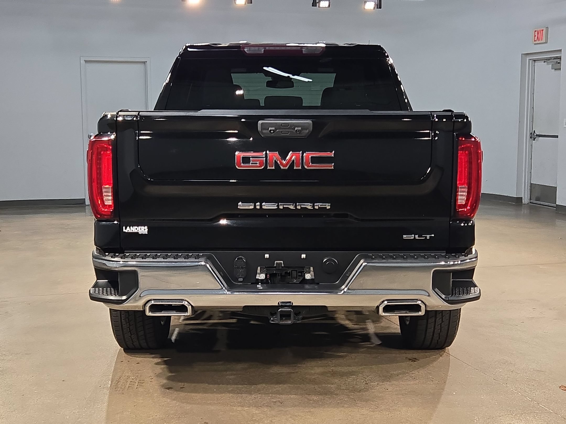 Used 2023 GMC Sierra 1500 SLT w/ SLT Convenience Package AWD/4WD image 6