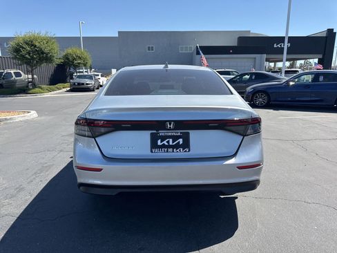 Used 2024 Honda Accord EX image 6