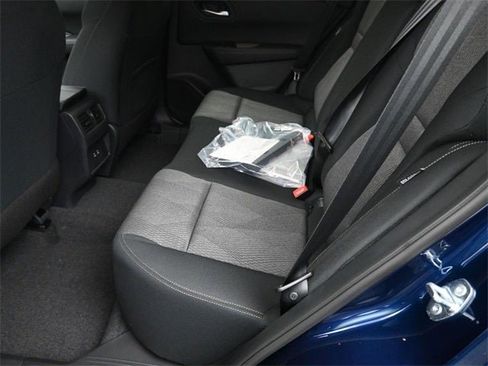 New 2026 Nissan Rogue SV image 10