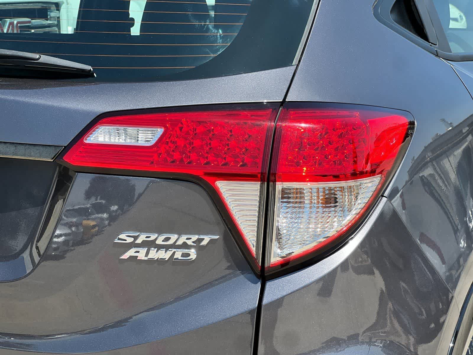 Used 2019 Honda HR-V Sport image 27