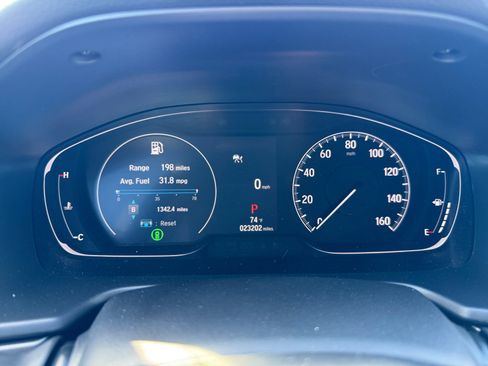 Used 2022 Honda Accord LX image 11