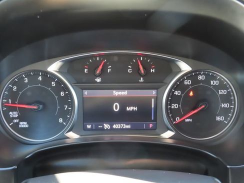 Used 2024 GMC Terrain SLT AWD/4WD image 33