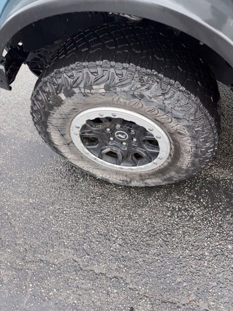Used 2021 Ford Bronco Black Diamond w/ Sasquatch Package AWD/4WD image 13