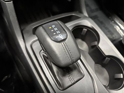 Used 2024 Ford Ranger Lariat w/ FX4 Off-Road Package image 22