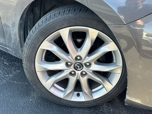 Used 2015 MAZDA MAZDA3 s Grand Touring image 2