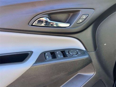 Certified 2024 Chevrolet Equinox LS w/ LS Convenience Package image 19