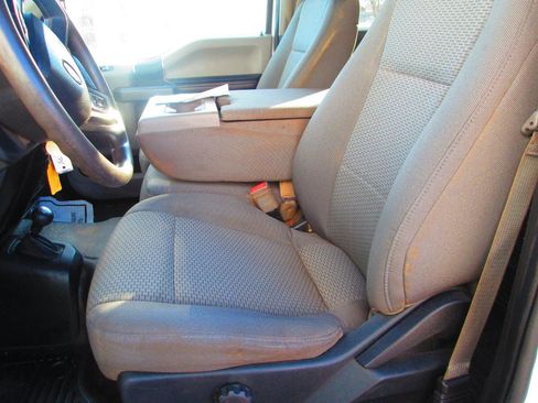 Used 2019 Ford F550 4x4 Crew Cab Super Duty image 10