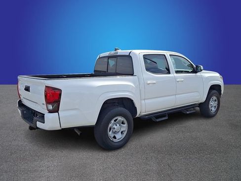 Used 2023 Toyota Tacoma SR AWD/4WD image 5