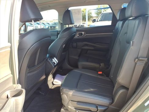 Used 2024 Kia Sorento X-Line EX image 17