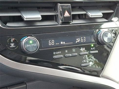 Certified 2023 Toyota Camry XLE image 18