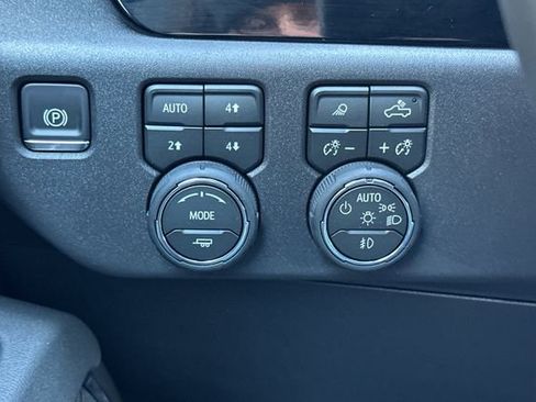 New 2026 Chevrolet Silverado 1500 LT Trail Boss w/ LT Trail Boss Premium Package image 34