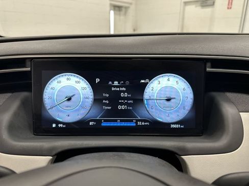 Used 2024 Hyundai Tucson Limited FWD image 22