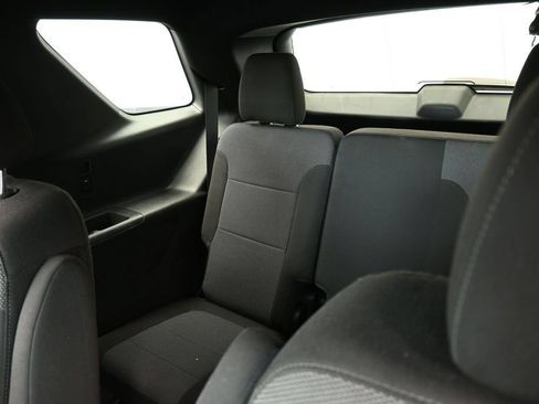 Used 2023 Chevrolet Traverse LT FWD image 38