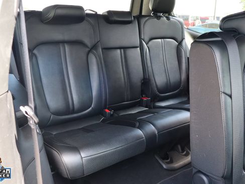 Used 2024 Jeep Wagoneer Series II w/ Flexible Seating Group AWD/4WD image 27