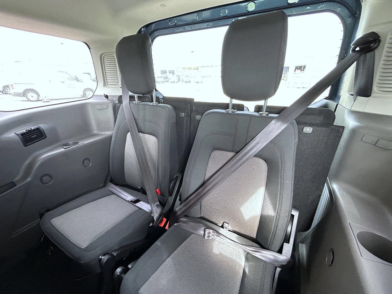 Used 2020 Ford Transit Connect XL FWD image 21